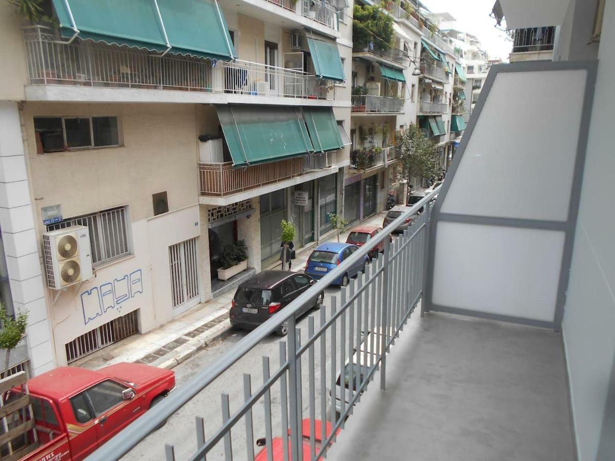 Koukaki-Acropolis Roomy With A Private Veranda Apt. Athènes Extérieur photo